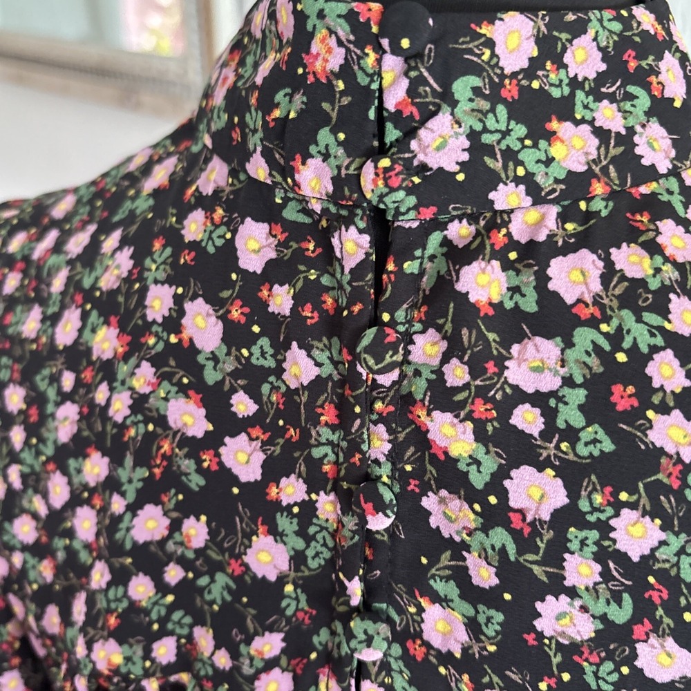 Wayf Black Floral Blouse Ruffles High Neck Romantic XSMALL - Picture 3 of 8